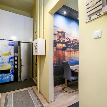 Downtown Deluxe-two Bedroom With Sauna Budapest