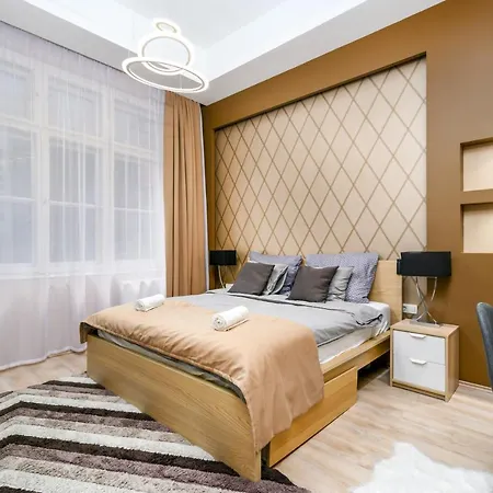 Downtown Deluxe-two Bedroom With Sauna Apartment Budapest
