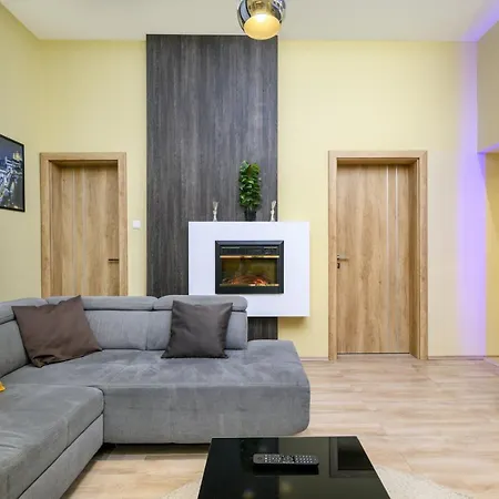 Downtown Deluxe-two Bedroom With Sauna Apartment Budapest